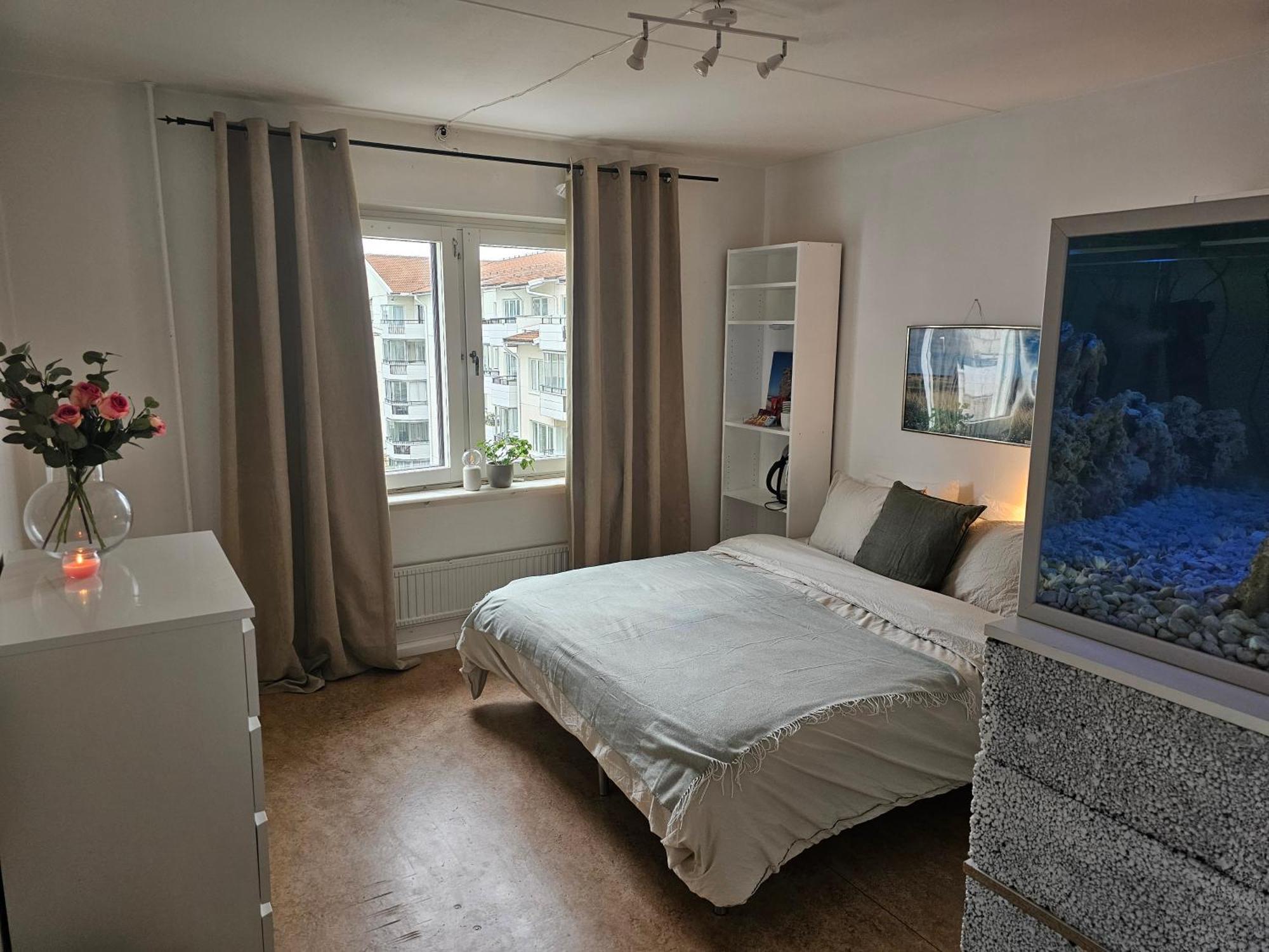 Central Room With Private Entrance And Ensuite Bathroom Стокгольм Экстерьер фото